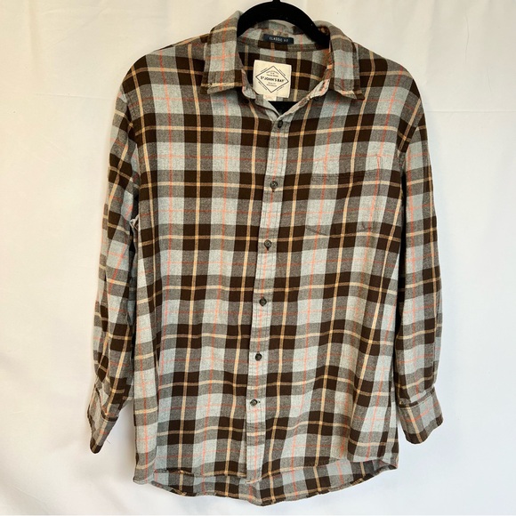 St. John's Bay Other - St. John's Bay Flannel Shirt Mens Size Medium Warm Fall Khaki Brown Plaid Button